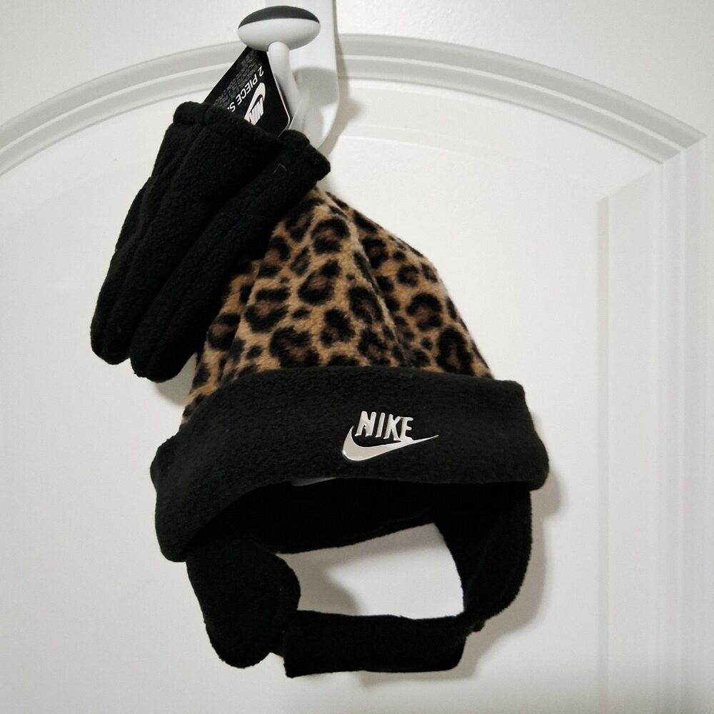 Nike Infant Toddler Girls Trapper Hat & Mittens 2 Piece Set Leopard New w/ Tags